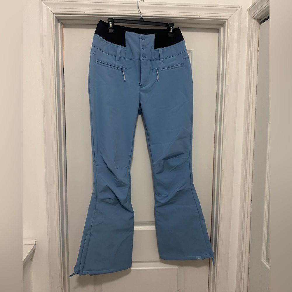NWOT Roxy Rising High Snow Pants - Picture 5 of 6